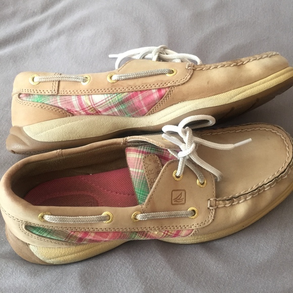 Sperry's - Picture 2 of 5